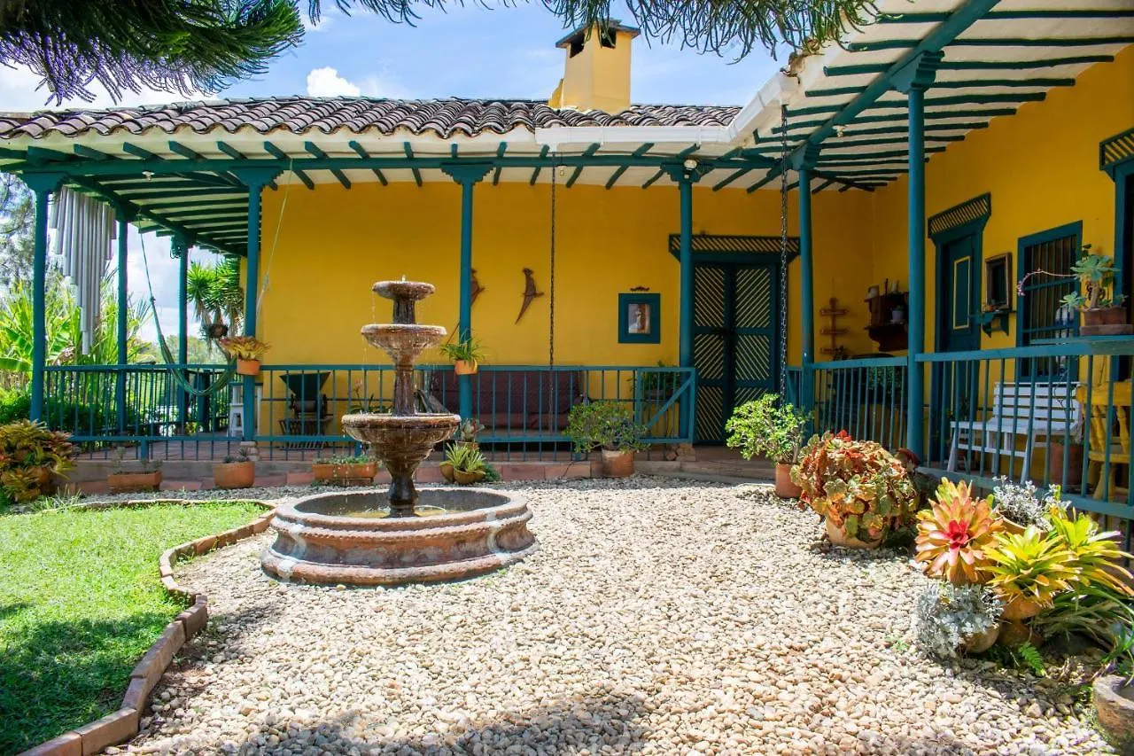 FINCA COCUYAL...todo un pesebre VIVO! Rionegro Colombia