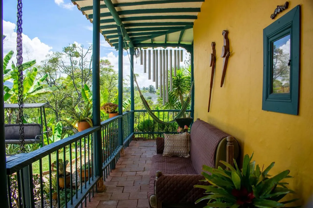 Сasa de vacaciones FINCA COCUYAL...todo un pesebre VIVO! Rionegro Colombia